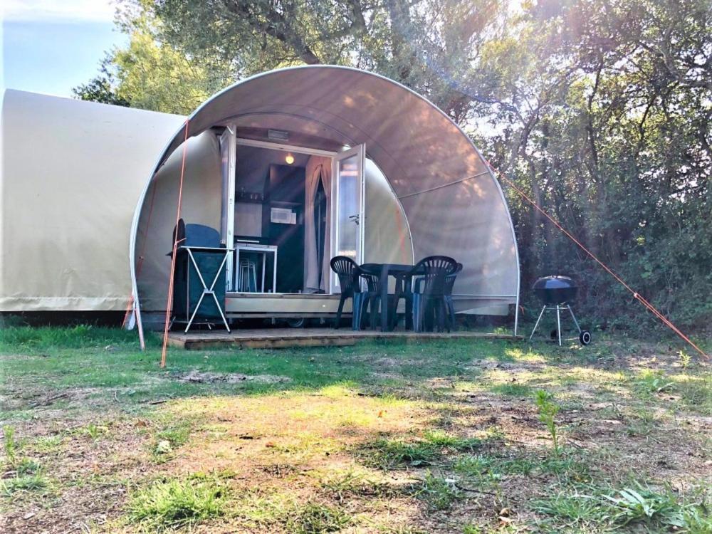 Camping Le Brochet Hotel Péronne Kültér fotó